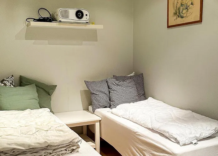 4 Bedroom Awesome In Semesterbostad
