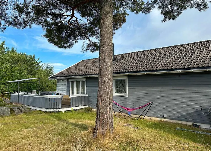 4 Bedroom Awesome In
